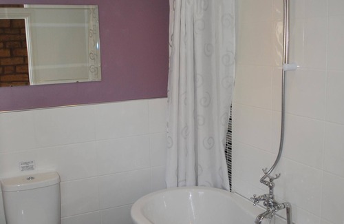 Diggle Cottage | 1 Bed Romantic Self Catering Cottage on a Working Yorkshire Farm