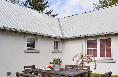 Crieff Cottage | 1 bedroom accommodation in near Comrie and Crieff
