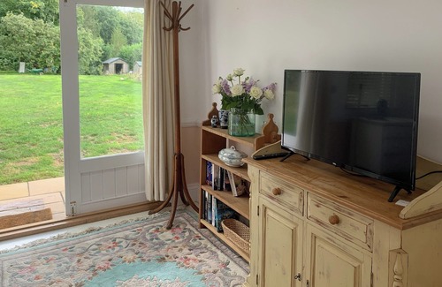 Frant Cottage | 1 bedroom accommodation in Frant, Tunbridge Wells