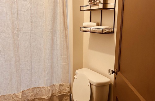 Borderland Apartment | 1 bedroom 1 bath rental