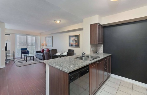 Bendale Apartment | 1 Bedroom/1 Bathroom Suite