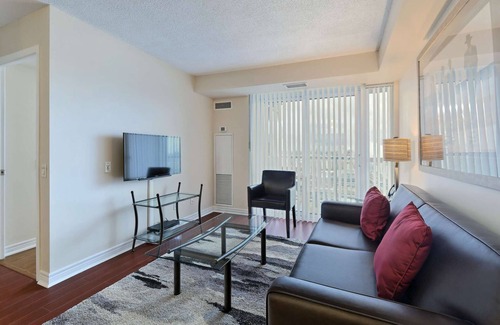 Bendale Apartment | 1 Bedroom/1 Bathroom Suite