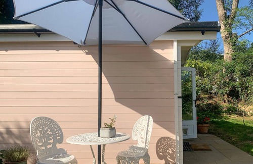 Frant Cottage | 1 bedroom accommodation in Frant, Tunbridge Wells