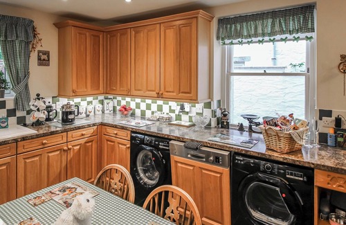 Garlieston Cottage | 1 bedroom accommodation in Garlieston, near Newton Stewart
