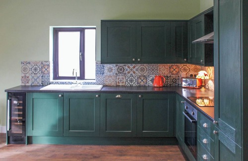 Kirk Sandall Cottage | 1 bedroom accommodation in Hatfield Woodhouse, Nr. Doncaster