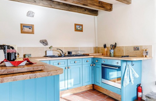 Cauldon Low Cottage | 1 bedroom accommodation in Waterhouses, near Leek