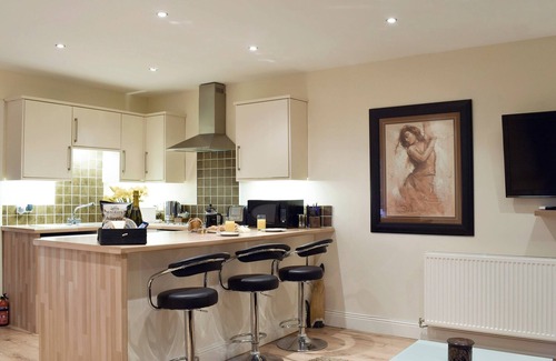Dunfermline Cottage | 1 bedroom accommodation in Saline, near Dunfermline