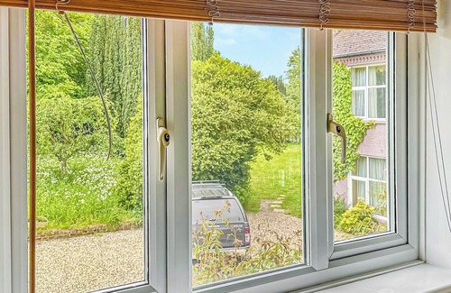 Woodbridge Cottage | 1 bedroom accommodation in Hollesley, near Woodbridge
