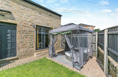 Silsden Cottage | 1 bedroom accommodation in Silsden, near Skipton