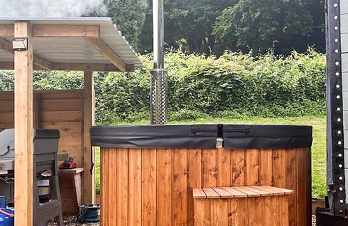 Huntley Cottage | 1 bedroom accommodation in Longhope