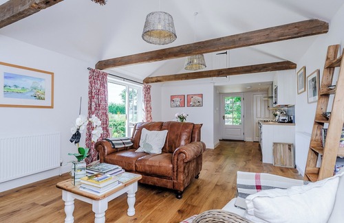 Manningtree Cottage | 1 bedroom accommodation in Lawford
