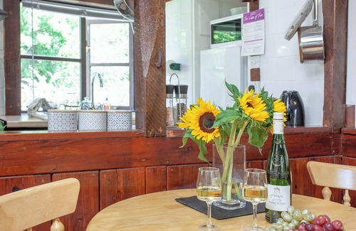 Liskeard Cottage | 1 bedroom accommodation in Merrymeet, near Liskeard