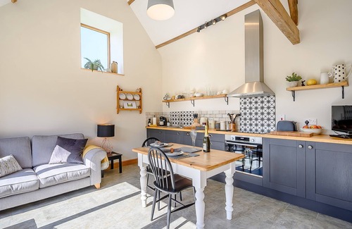 Fenny Compton Cottage | 1 bedroom accommodation in Fenny Compton, near Warwick
