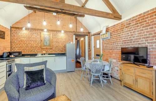 Foxley Cottage | 1 bedroom accommodation in Foulsham, near Reepham