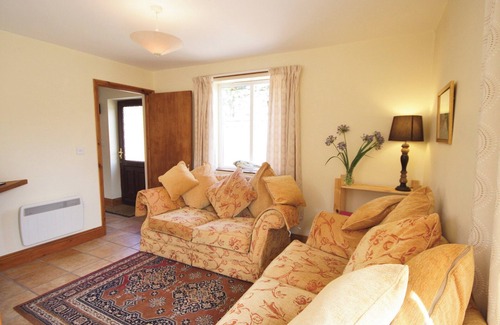 Norwich House | 1 bedroom accommodation in Hevingham, near Norwich