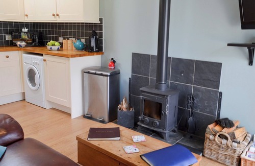 New Forest District Cottage | 1 bedroom accommodation in Martin, Fordingbridge