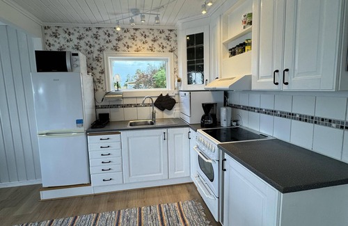 Sjotorp House | 1 bedroom accommodation in Sjötorp