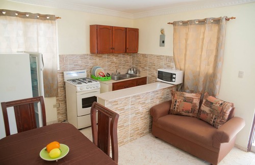 Corales del Sur Apartment | 1 Bedroom Apartment 3 Beds Gated Parking in Corales del Sur, Santo Domingo Este