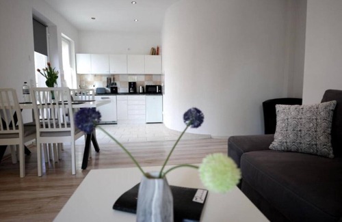Oberhavel Apartment | 1 bedroom apartment in hohen neuendorf