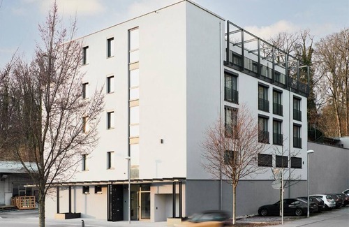 Berg Apartment | 1 Bedroom Apartment in Stuttgart