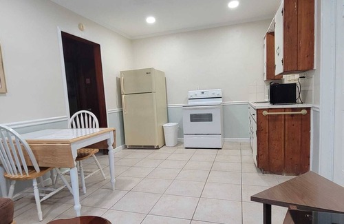 Monroe County House | 1 Bedroom Apt Bayfront