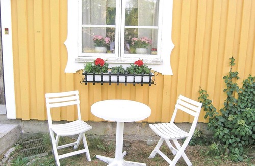 Stromsnasbruk House | 1 bedroom awesome home in Strömsnäsbruk