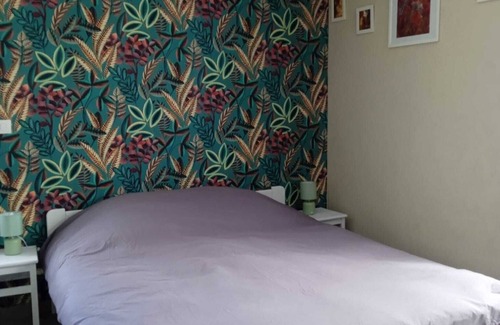 Thorigny-sur-Oreuse Bed & Breakfast | 1 Bedroom Bed & breakfast in THORIGNY-SUR-OREUSE