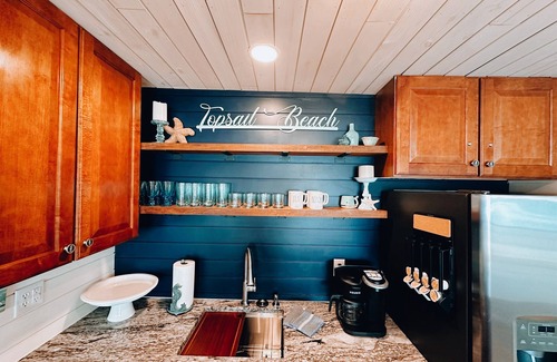 McCutcheon Field Condo | 1 Bedroom Condo at Topsail Dunes w/POOL