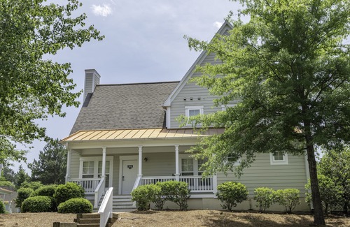 Lackey Cottage | 1 Bedroom Cottage Suite Village in King's Creek weekly booking 8days/7nights.