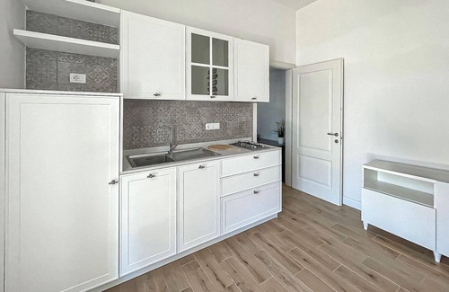 Monti D'arena-Bosco Caggione Apartment | 1 bedroom gorgeous apartment in Pulsano