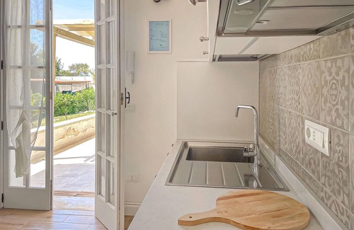 Monti D'arena-Bosco Caggione Apartment | 1 bedroom gorgeous apartment in Pulsano