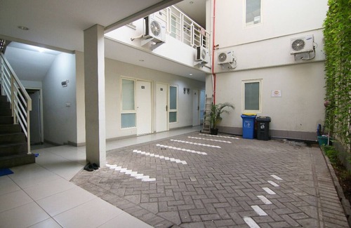 Darmo House | 1 Bedroom Guest House, 10 mnts from Tunjungan Plaza