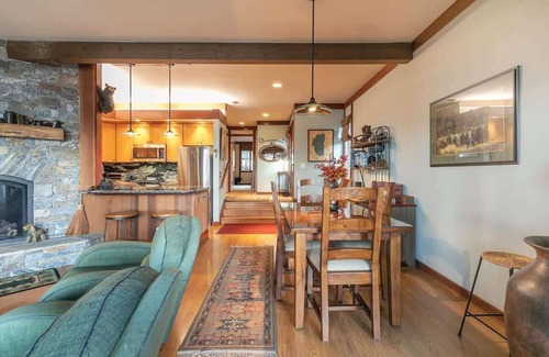 Dollar Point Condo | 1 Bedroom Lakefront at Chinquapin | Unit 147