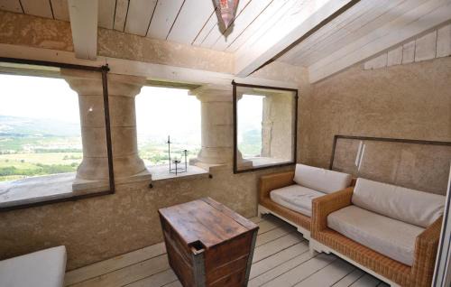 Viens House | 1 Bedroom Lovely Home In Viens