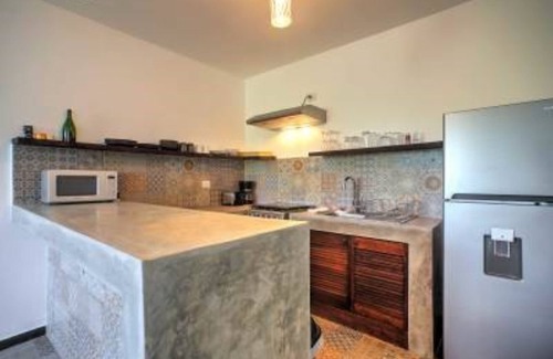 La Veleta House | 1 Bedroom Penthouse With Jacuzzi