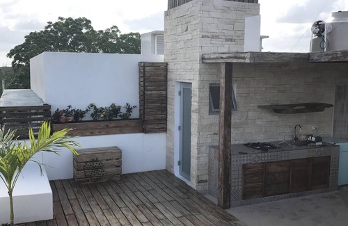La Veleta House | 1 Bedroom Penthouse With Jacuzzi
