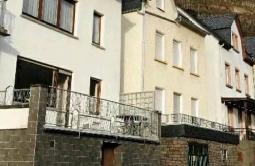 Bremm House | 1 Bedroom Private vacation home in Bremm