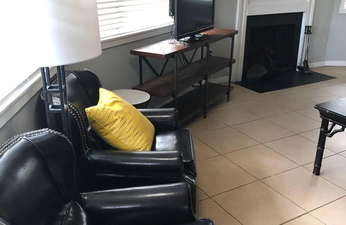 Asheville Villa | 1 Bedroom Vacation Villa