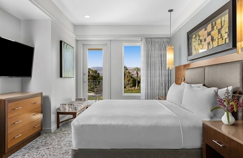 Palm Desert Resort | 1 Bedroom Villa - Desert Springs Villas II