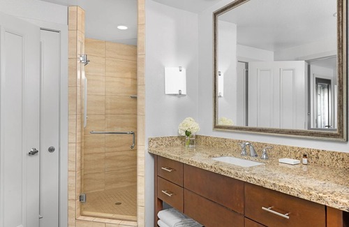 Palm Desert Resort | 1 Bedroom Villa - Desert Springs Villas II