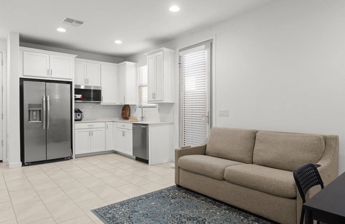 Glendale Apartment | 1 Br Apartment - Putt Putt - Fire Pit - BBQ Grill