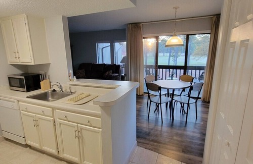 Pinehurst House | 1 BR Condo overlooking 2nd green of Pinehurst #5