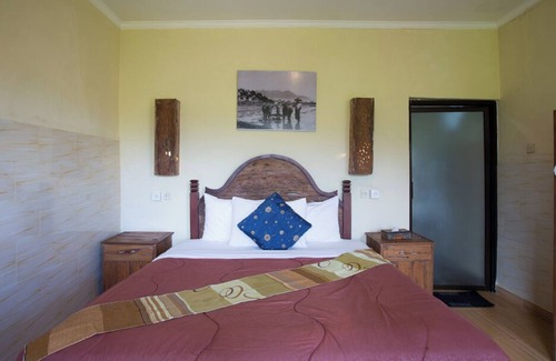 Baturiti House | 1 BR Deluxe with Garden View near Bedugul