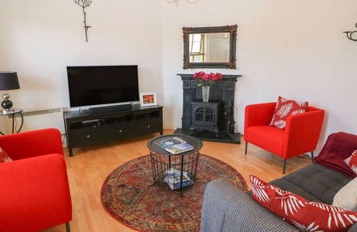Rosscarbery Cottage | 1 CLOSHEEN LANE, pet friendly in Rosscarbery, County Cork
