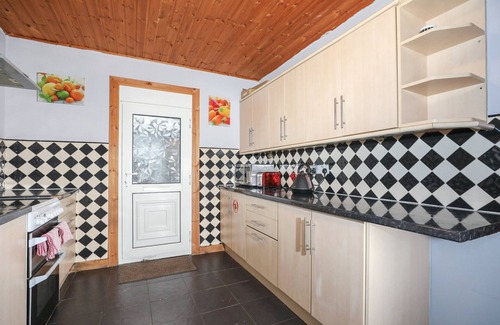 Gilmerton Bed & Breakfast | 1 Drum Street Room 3