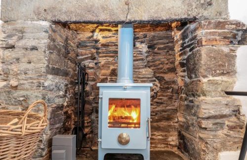 Treknow House | 1 Jubilee Cottage
