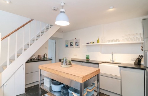 Treknow Cottage | 1 JUBILEE COTTAGE, pet friendly, with open fire in Trebarwith Strand