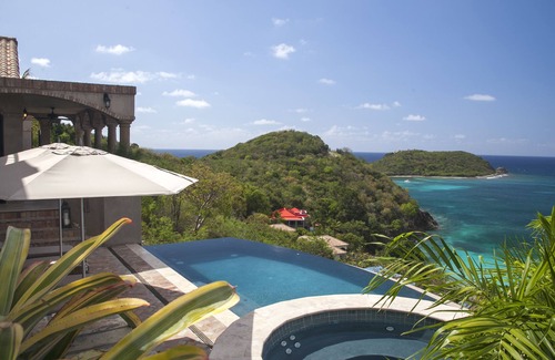 Rendezvous & Ditleff House | #1 Luxury Vacation Rental in St. John- Stunning, Luxury Family/Couples Private Villa, 4 EQUAL KIN...