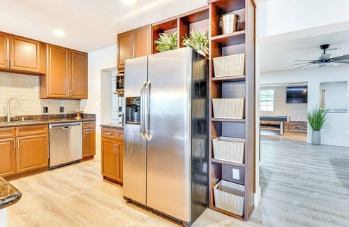 Gainesville House | 1 Mi to Florida Gators Stadium: Gainesville Home!