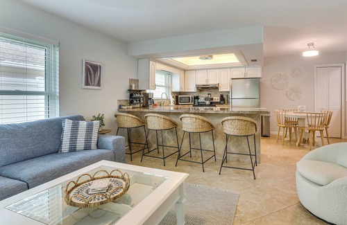 Naples Park House | 1 Mi to Naples Beach! Home on 500 Block w/Yard